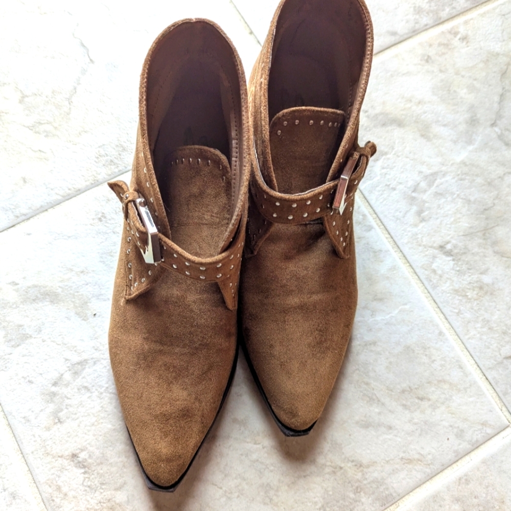 Seven Brown Suede Women's Ankle Boots Size 9